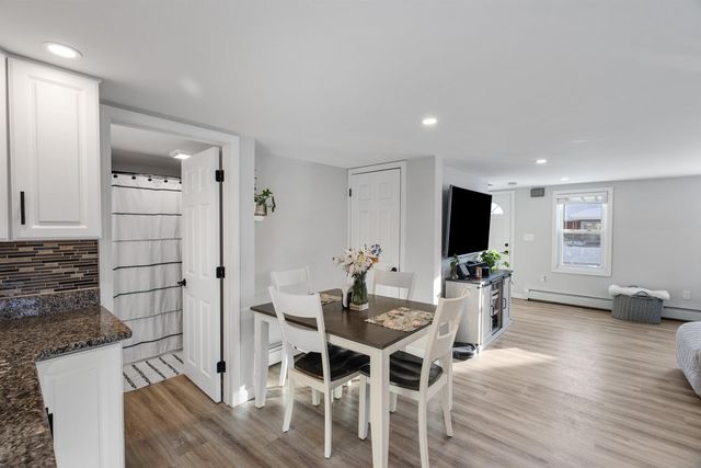 402 Daniel Webster Highway, Merrimack, NH 03054