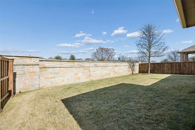 413 Lake Livingston Trail, Mckinney, TX 75071