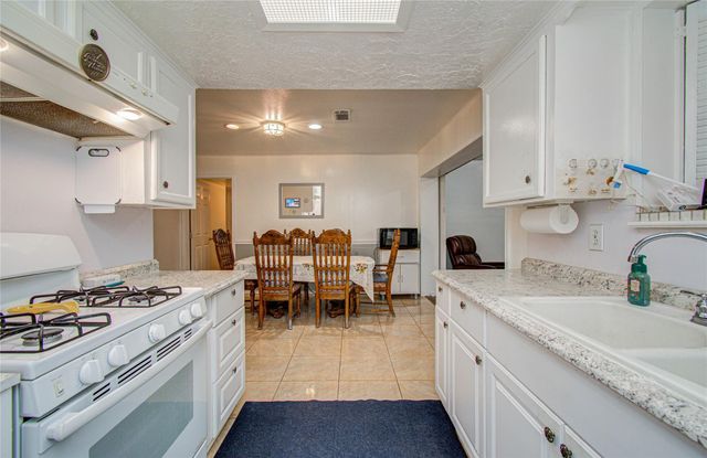 9223 Rockcliff Drive, Houston, TX 77037