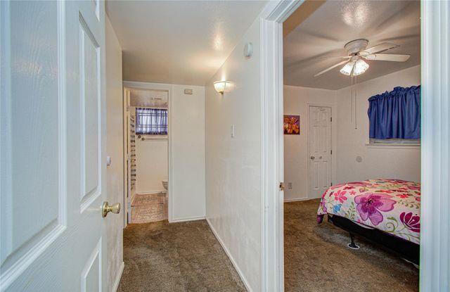 9223 Rockcliff Drive, Houston, TX 77037