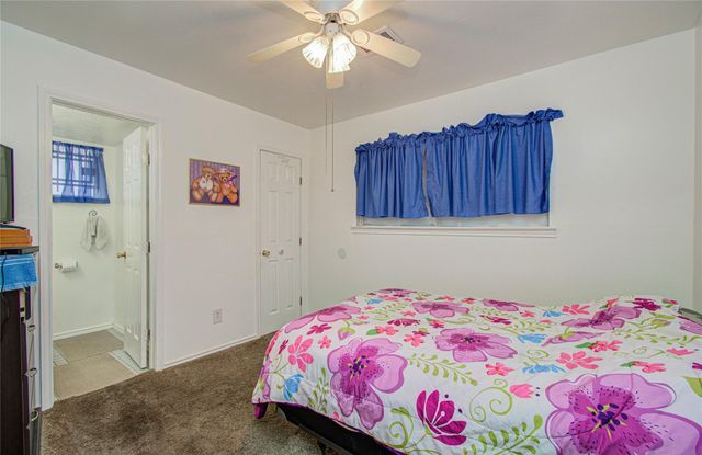 9223 Rockcliff Drive, Houston, TX 77037