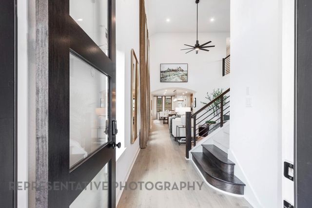 353 Blue Summit BND, Liberty Hill, TX 78642