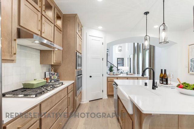 353 Blue Summit BND, Liberty Hill, TX 78642