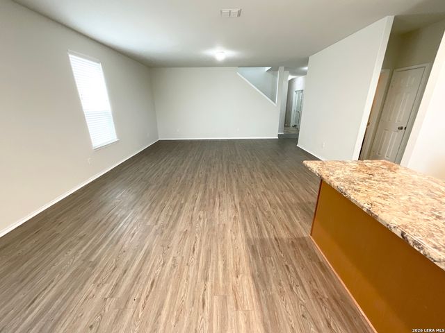 11930 Silent Cyn, San Antonio, TX 78254