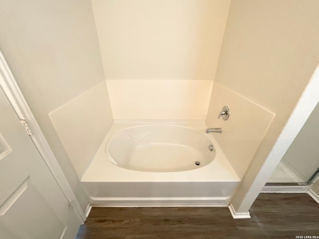 11930 Silent Cyn, San Antonio, TX 78254