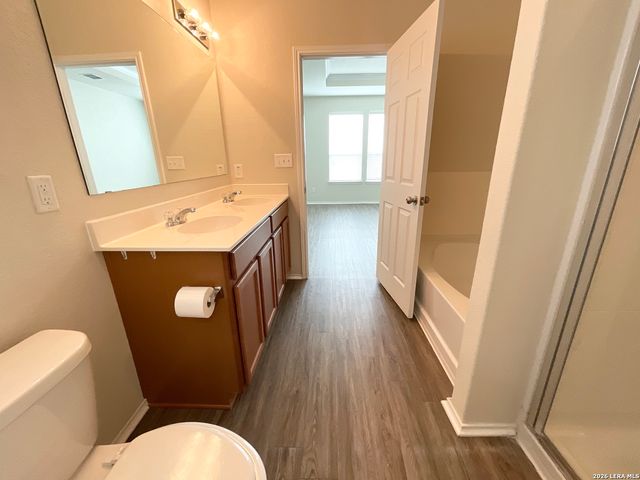 11930 Silent Cyn, San Antonio, TX 78254