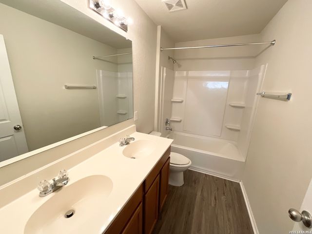 11930 Silent Cyn, San Antonio, TX 78254