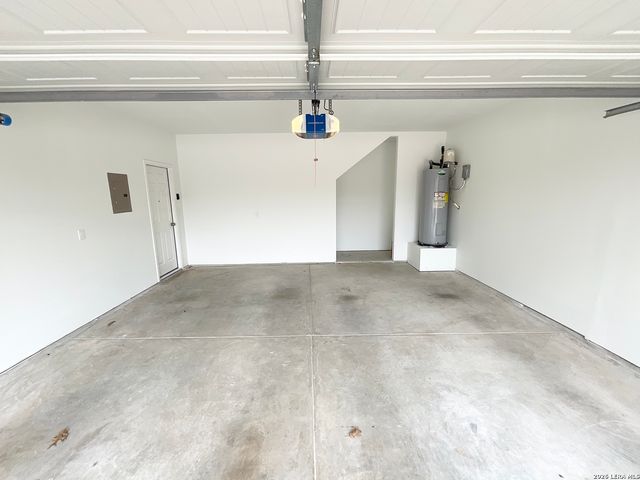 11930 Silent Cyn, San Antonio, TX 78254