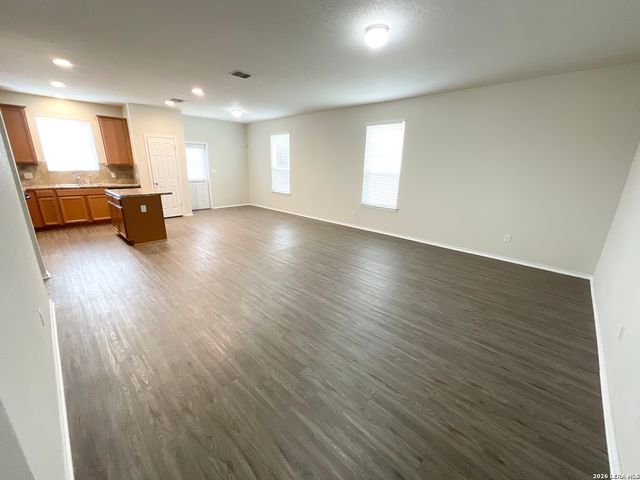 11930 Silent Cyn, San Antonio, TX 78254