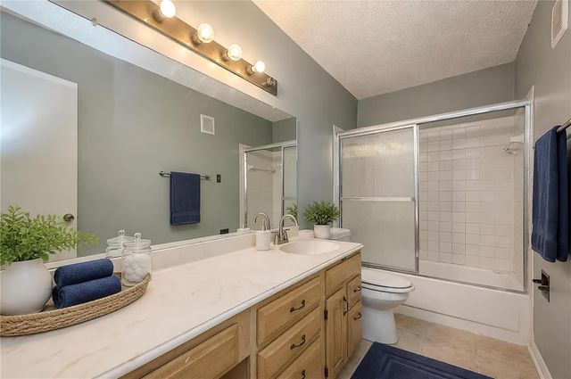 700 Thicket Lane 106, Houston, TX 77079