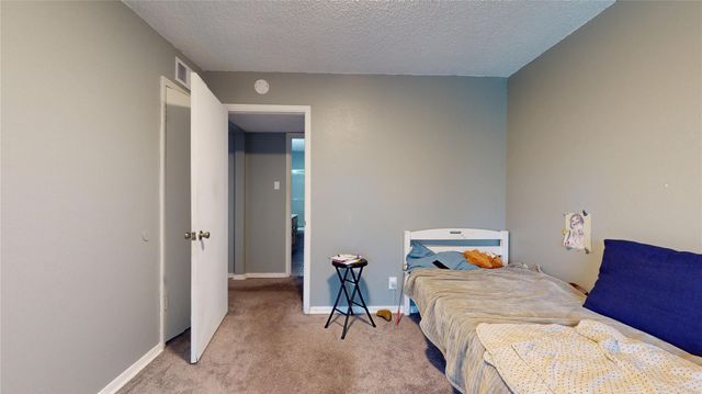 700 Thicket Lane 106, Houston, TX 77079