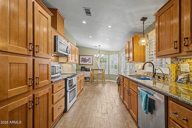 2550 S Ellsworth Road 611, Mesa, AZ 85209