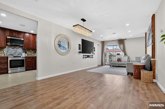 2 Ann Street 308, Clifton, NJ 07013