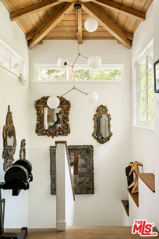 2410 Nichols Canyon Road, Los Angeles, CA 90046