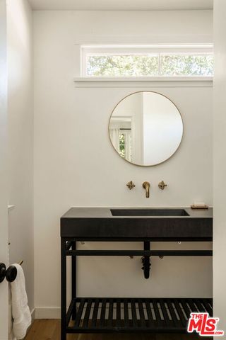 2410 Nichols Canyon Road, Los Angeles, CA 90046