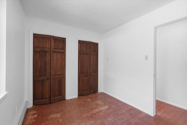2425 Dietz Farm Road NW, Los Ranchos, NM 87107