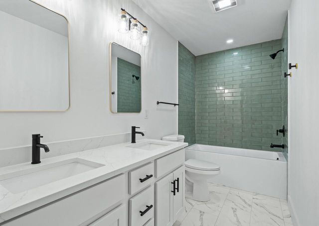 W3813 Magnolia DRIVE, Lake Geneva, WI 53147