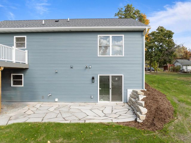 W3813 Magnolia DRIVE, Lake Geneva, WI 53147