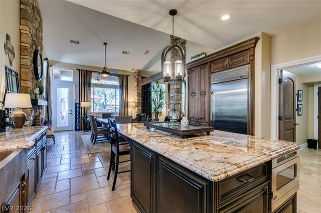 2016 Aspen Oak Street, Las Vegas, NV 89134