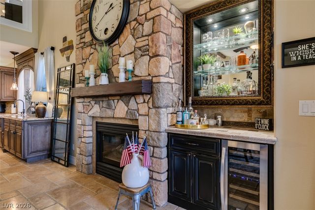 2016 Aspen Oak Street, Las Vegas, NV 89134