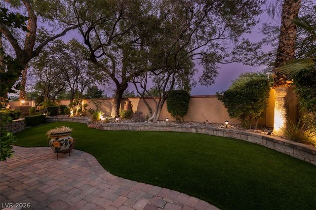 2016 Aspen Oak Street, Las Vegas, NV 89134