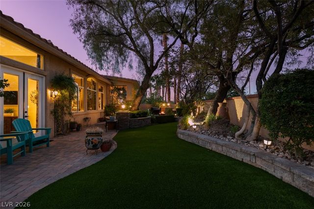 2016 Aspen Oak Street, Las Vegas, NV 89134