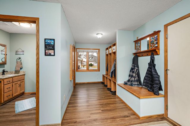 22701 131st Avenue N, Rogers, MN 55374