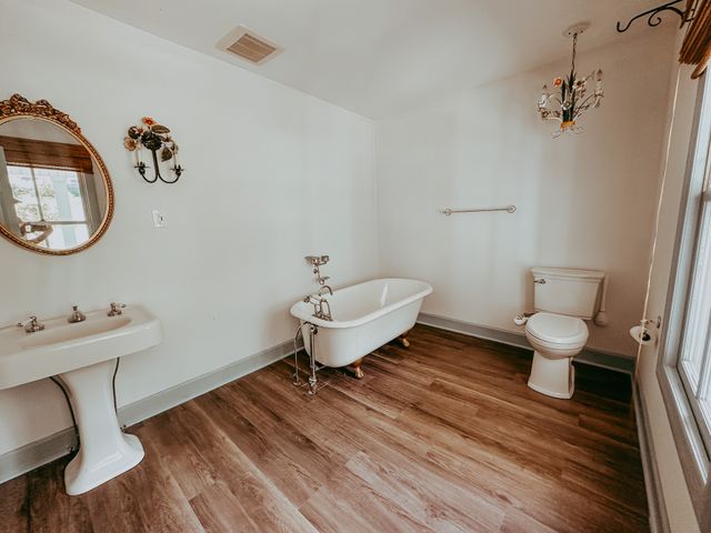 8448 Murfreesboro Hwy, Manchester, TN 37355