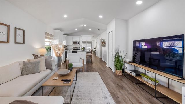 4517 EAGLEWOOD DRIVE, Leesburg, FL 34748