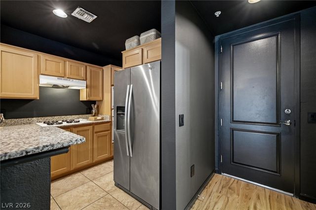 15 East Agate Avenue 301, Las Vegas, NV 89123
