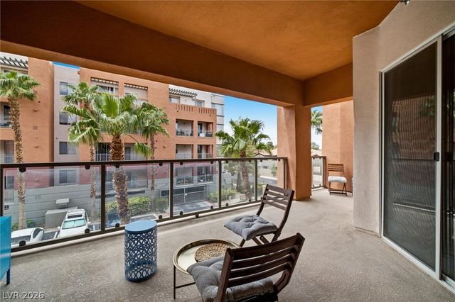 15 East Agate Avenue 301, Las Vegas, NV 89123