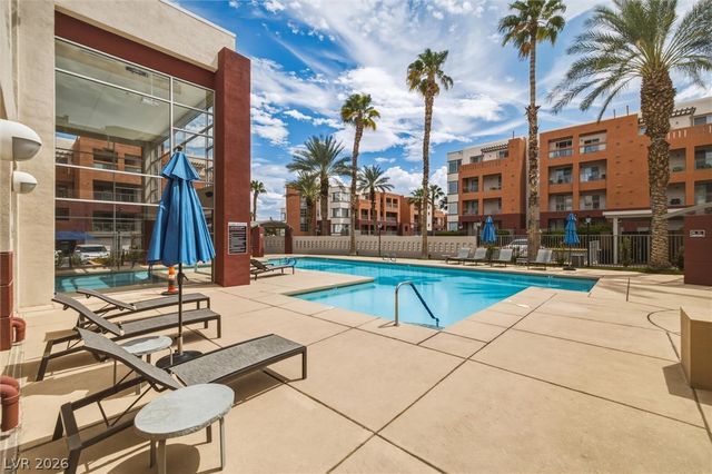 15 East Agate Avenue 301, Las Vegas, NV 89123