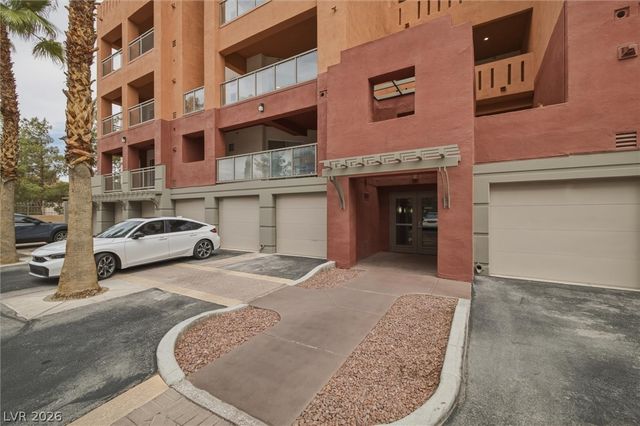 15 East Agate Avenue 301, Las Vegas, NV 89123