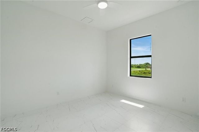 472 Rajah ST, Lehigh Acres, FL 33974