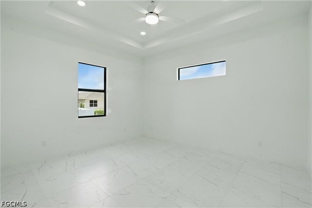 472 Rajah ST, Lehigh Acres, FL 33974