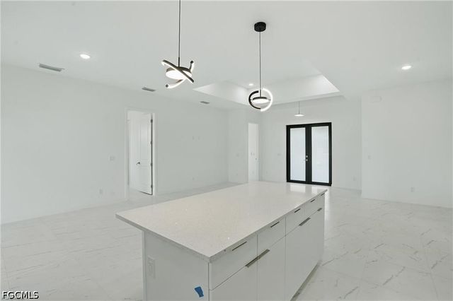 472 Rajah ST, Lehigh Acres, FL 33974