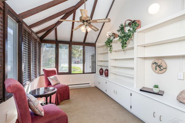 6299 Golf Lakes Court, Bay City, MI 48706