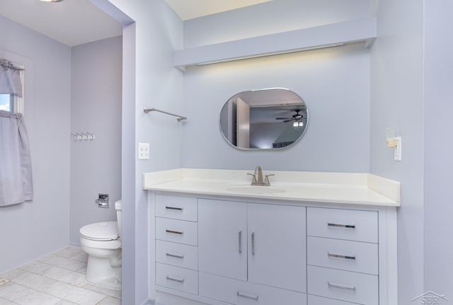 6299 Golf Lakes Court, Bay City, MI 48706