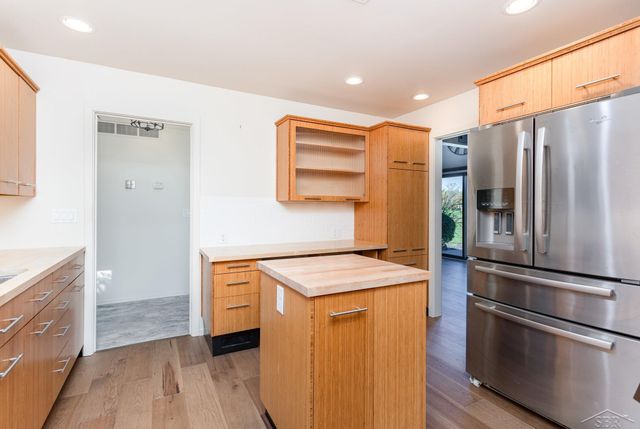 6299 Golf Lakes Court, Bay City, MI 48706