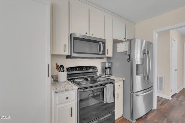 106 Brandon Drive, Clayton, NC 27520