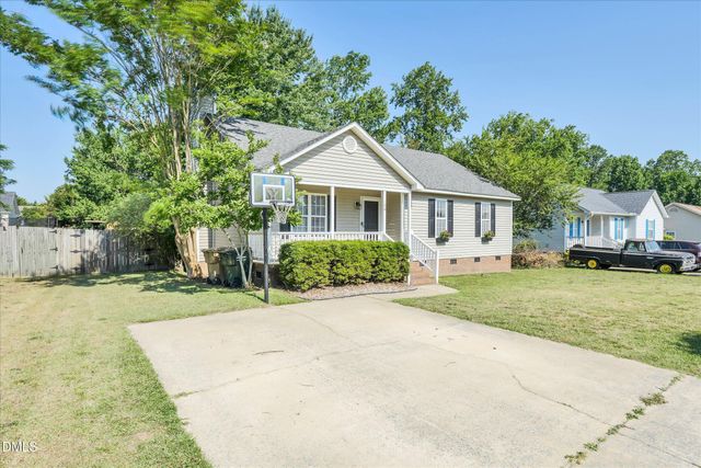 106 Brandon Drive, Clayton, NC 27520