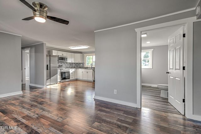 212 Asbury Street, Kingsport, TN 37660