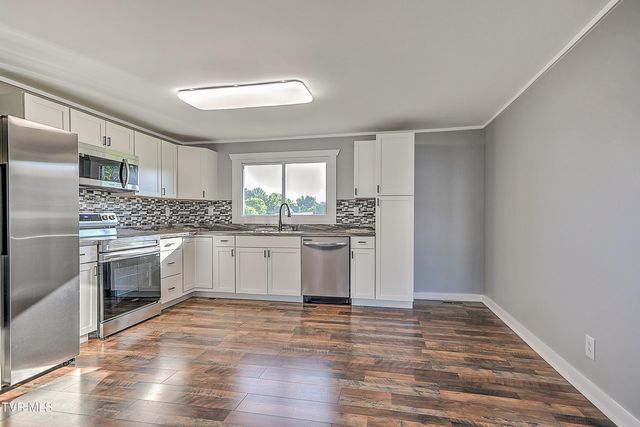 212 Asbury Street, Kingsport, TN 37660