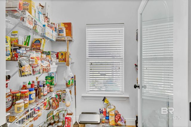 21573 N County Road 68, Robertsdale, AL 36567