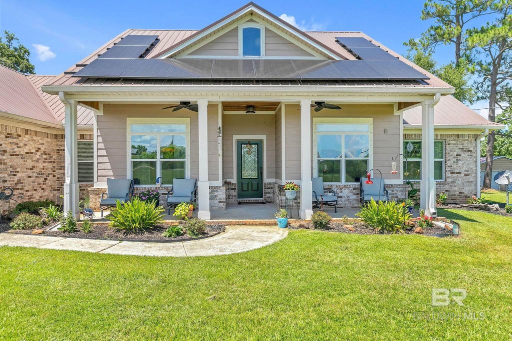 21573 N County Road 68, Robertsdale, AL 36567