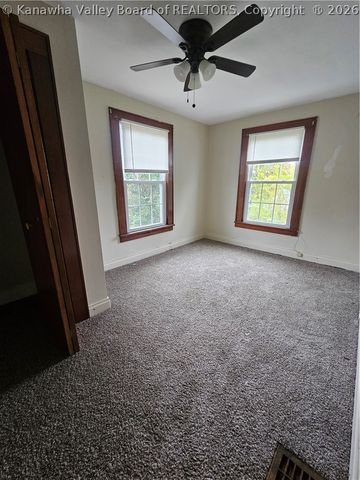 3213 Jackson Avenue, Point Pleasant, WV 25550