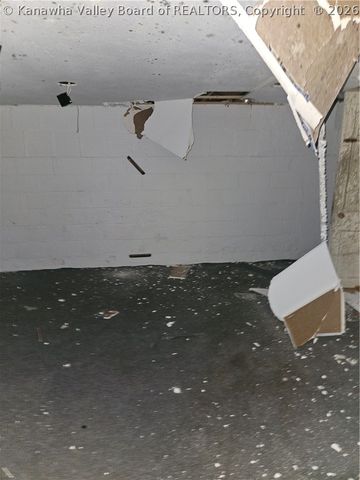 3213 Jackson Avenue, Point Pleasant, WV 25550