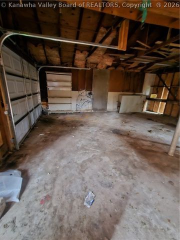 3213 Jackson Avenue, Point Pleasant, WV 25550