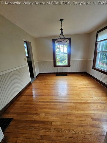 3213 Jackson Avenue, Point Pleasant, WV 25550