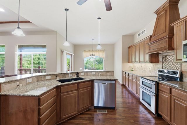 616 S SAINT ANDREWS, Wichita, KS 67230